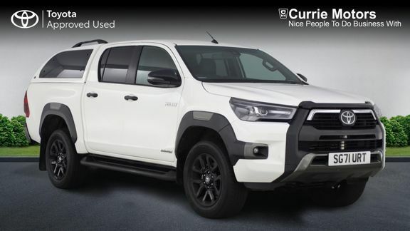 Toyota HILUX Hilux Invincible X 2.8 M White