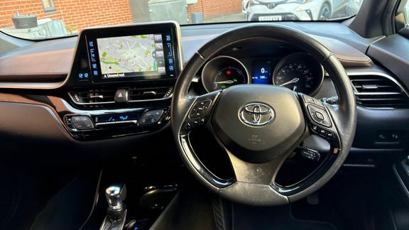 Toyota C-Hr Excel 1.8Cvt BN18RGZ Silver #6
