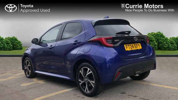 Toyota Yaris Design FT24EFY Blue #4