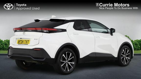 Toyota C-Hr Design 1.8 Fwd Hybrid AF24TXT White #2