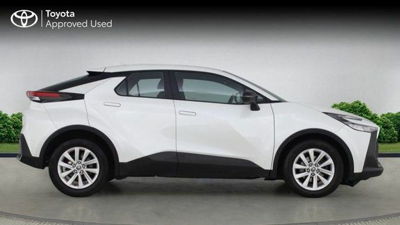 Toyota C-Hr Icon 1.8 Fwd Hybrid GU74UPX White #6