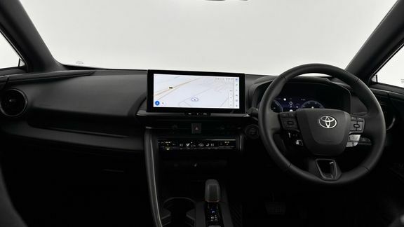Toyota C-Hr Design 2.0 Phev White #5