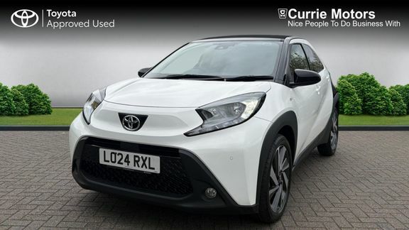 Toyota Aygo X Edge Canvas Parking LO24RXL White #3