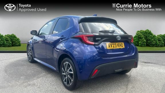 Toyota Yaris Design AV23KHO Blue #4