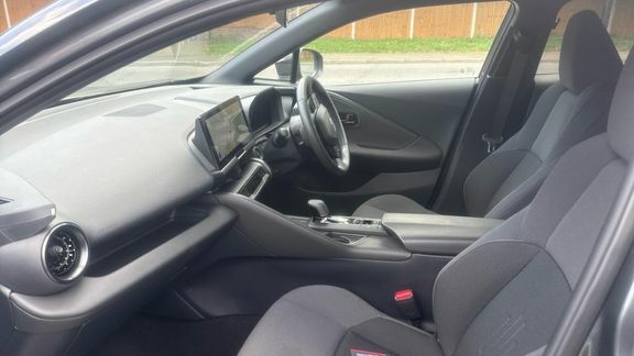 Toyota C-Hr Design 1.8 Fwd Hybrid LS75BXX Grey #5