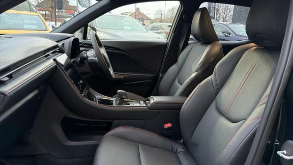 Lexus LBX Premium Black Interior LM25MDZ Black #6