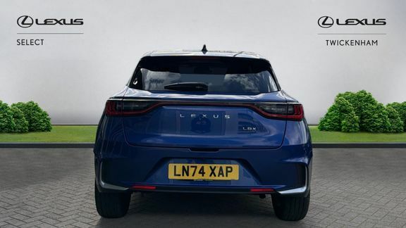 Lexus LBX Premium Plus Black Interior LN74XAP Blue #5
