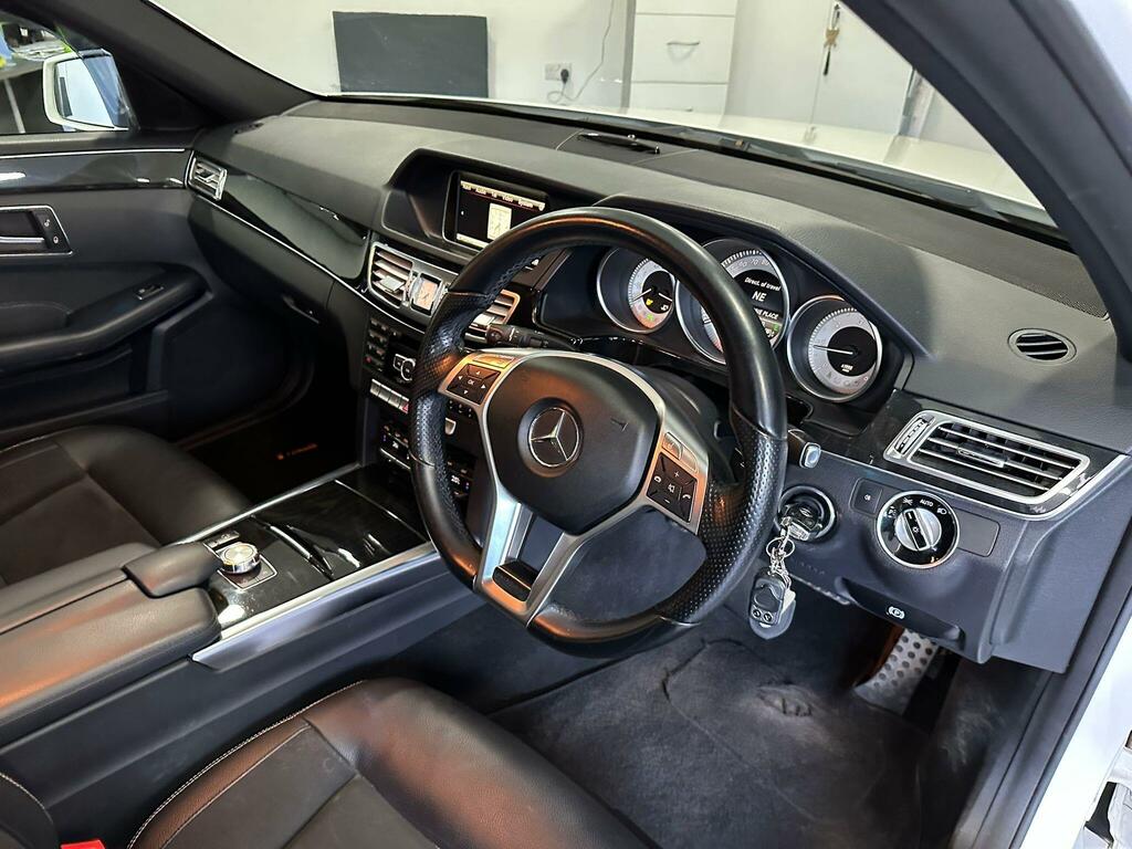 Mercedes-Benz E Class 2.1 E250 Cdi Amg Sport G-tronic Euro 5 Ss GK63VZE White #2