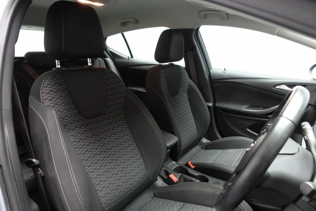 Vauxhall Astra 1.4L Sri Silver #3
