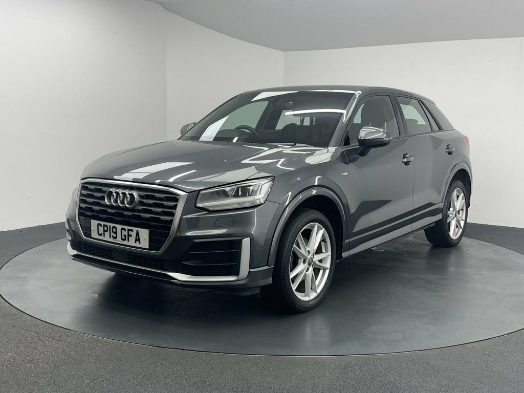 Audi Q2 1.5L S Line CP19GFA Grey #5