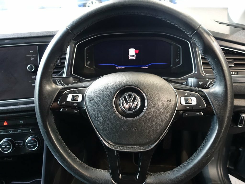 Volkswagen T-Roc 1L Sel Grey #2