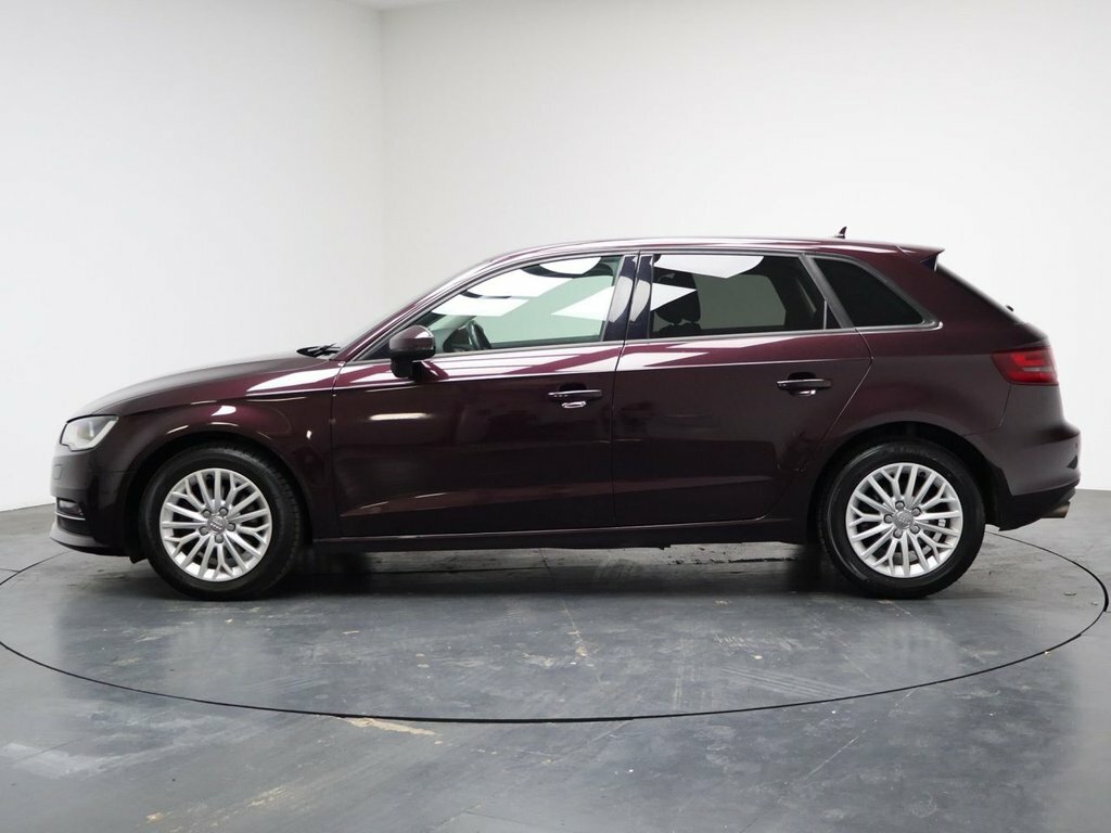 Audi A3 2L Se Technik Red #6