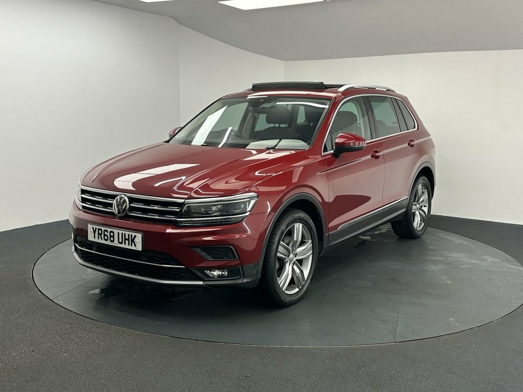 Volkswagen Tiguan 2L Sel YR68UHK Red #5