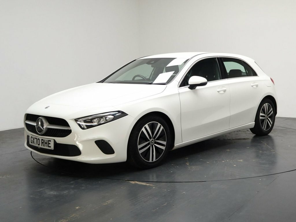 Mercedes-Benz A Class 1.3L Sport GX70RHE White #5