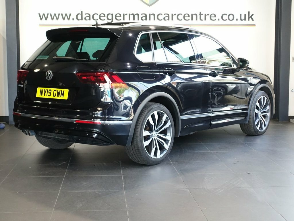 Volkswagen Tiguan 2L R-line NV19GWM Black #6