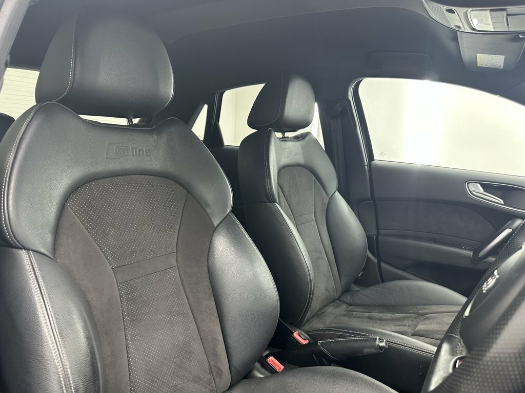 Audi A1 1.4L Black Edition GL18YGK Black #2