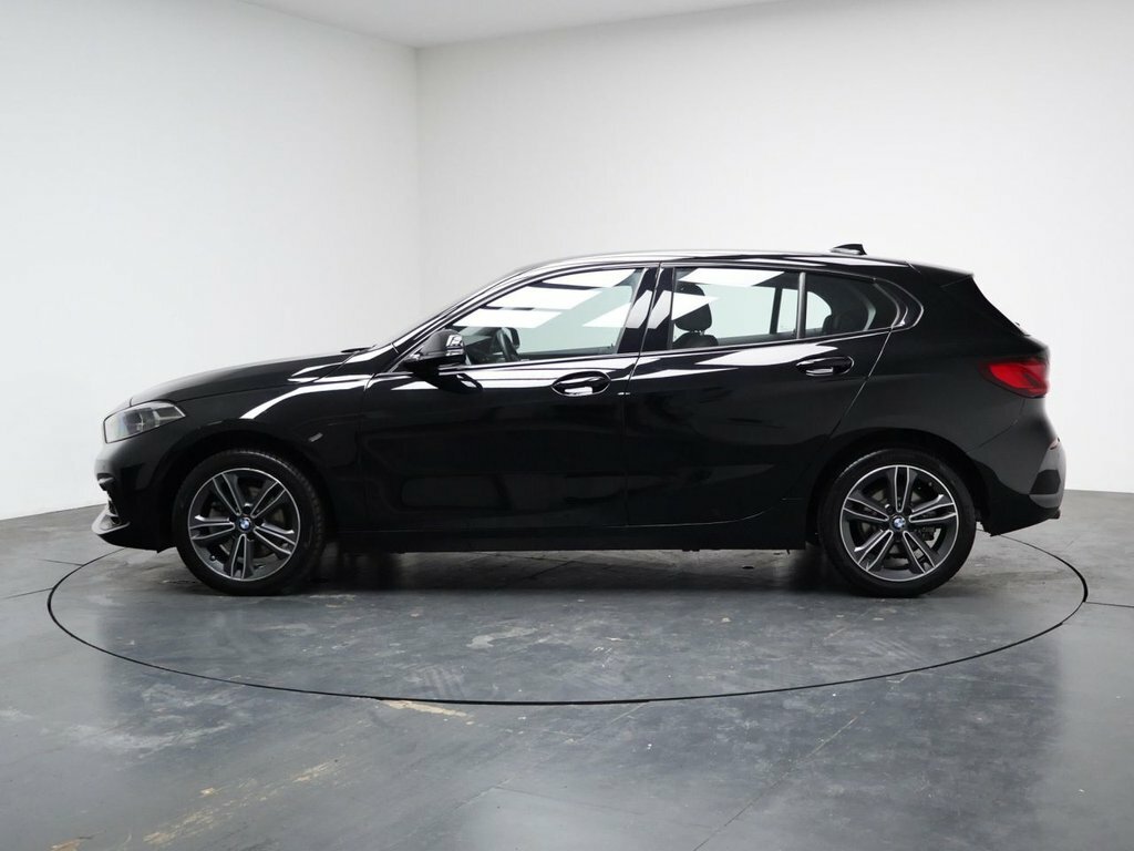 BMW 1 Series 1.5L Sport FL23ZHB Black #6