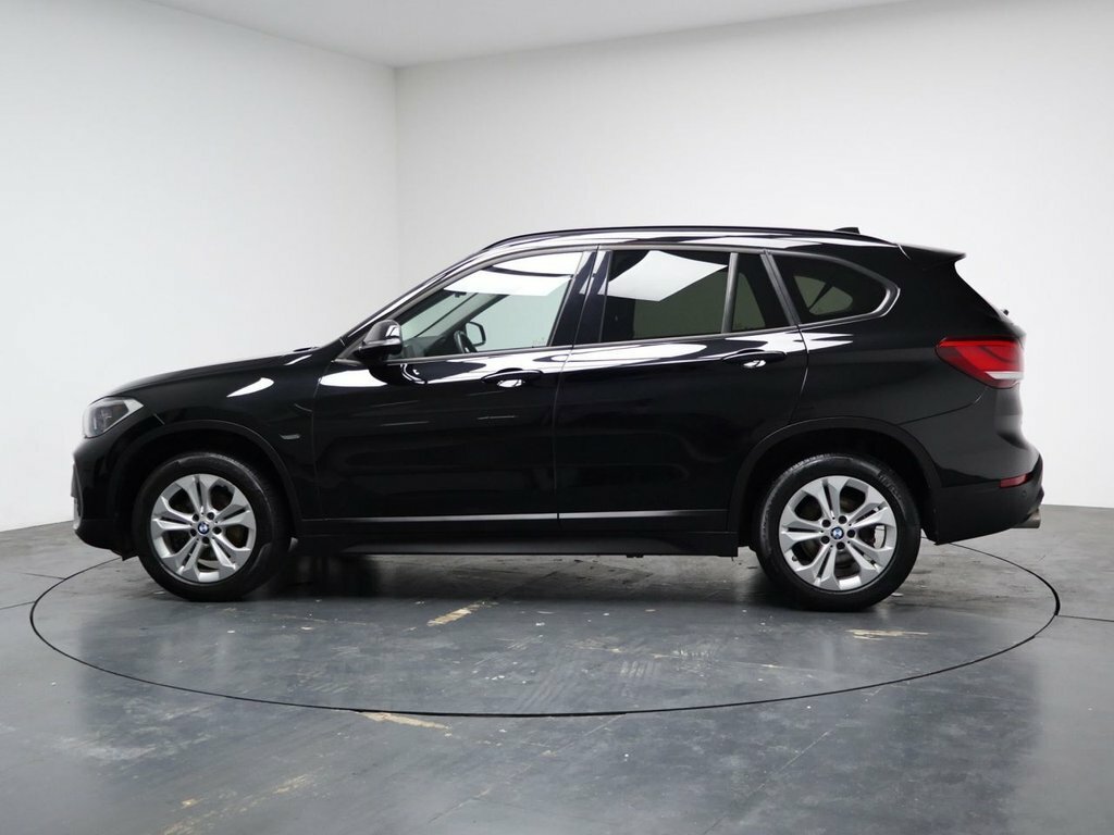 BMW X1 1.5L Se LB71EHY Black #5