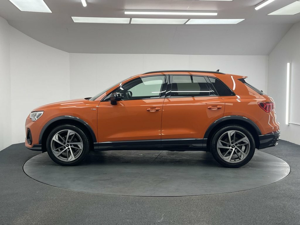 Audi Q3 1.5L Black Edition CE22FCP Orange #6