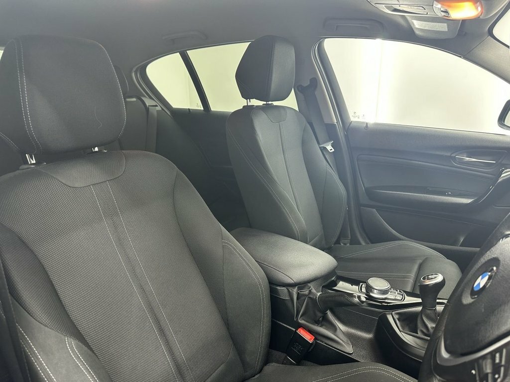 BMW 1 Series 1.5L Sport YH69RVT Grey #2