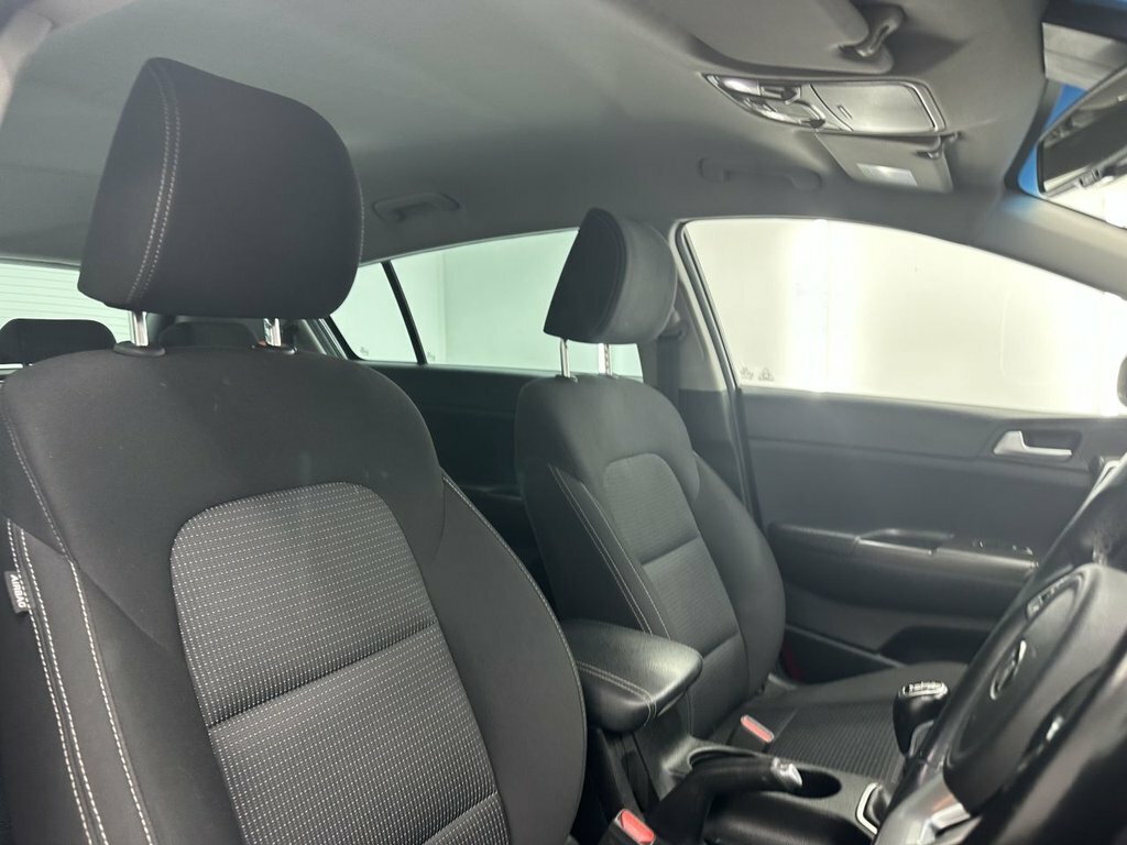 Kia Sportage 1.6L 2 RJ69UBL Black #2