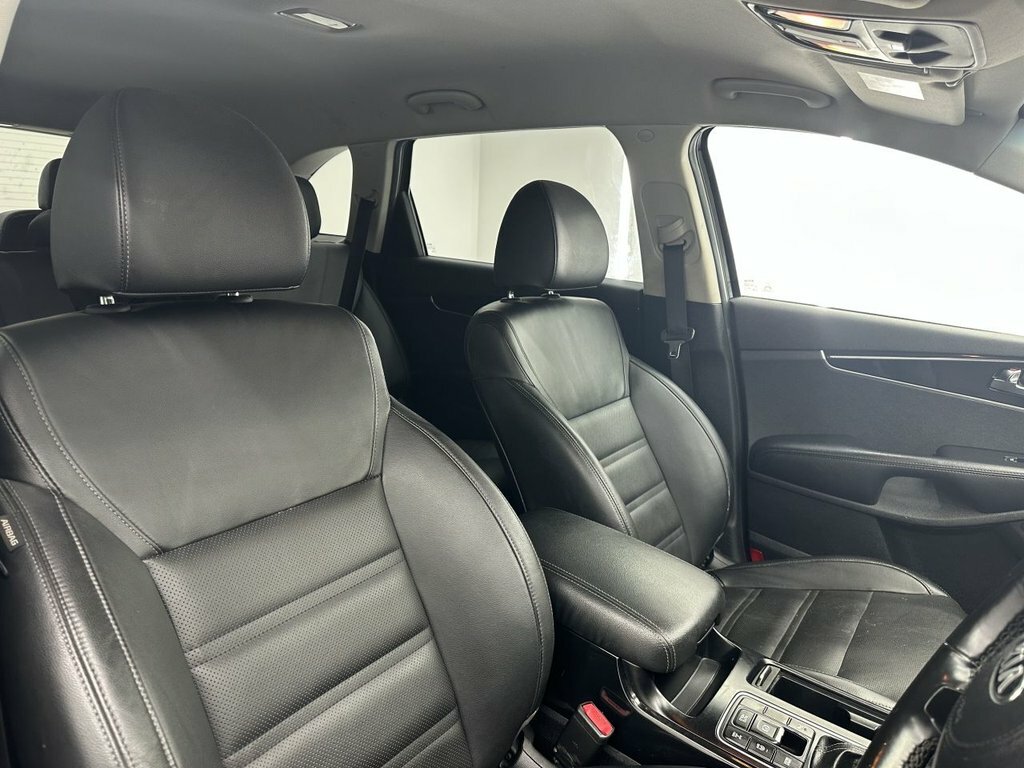 Kia Sorento 2.2L Kx-2 LG68OVW Black #2