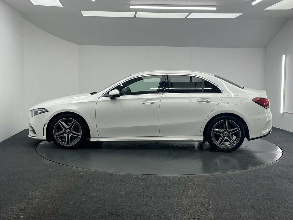 Mercedes-Benz A Class 2L Amg Line BU20FYV White #6