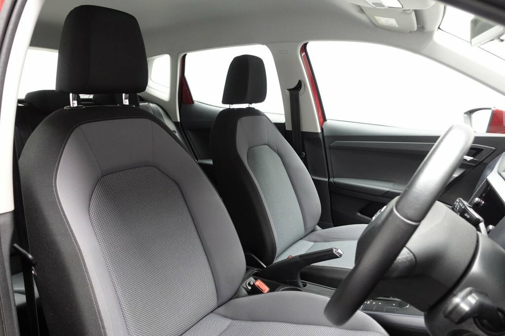 Seat Arona 1L Se Technology SE68XFT Red #3