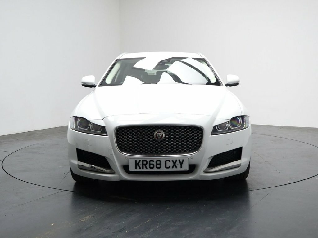 Jaguar XF 2L Portfolio KR68CXY White #4