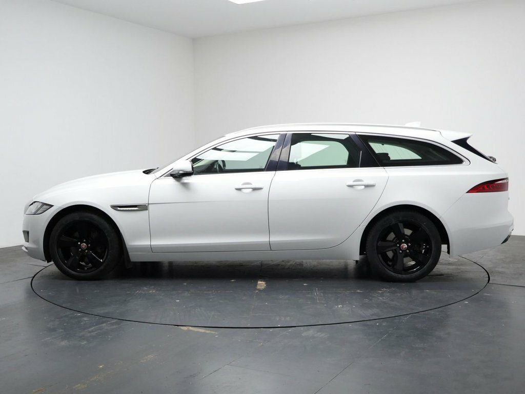 Jaguar XF 2L Portfolio KR68CXY White #6