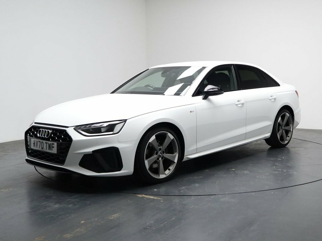 Audi A4 2L Black Edition AV70TWF White #5