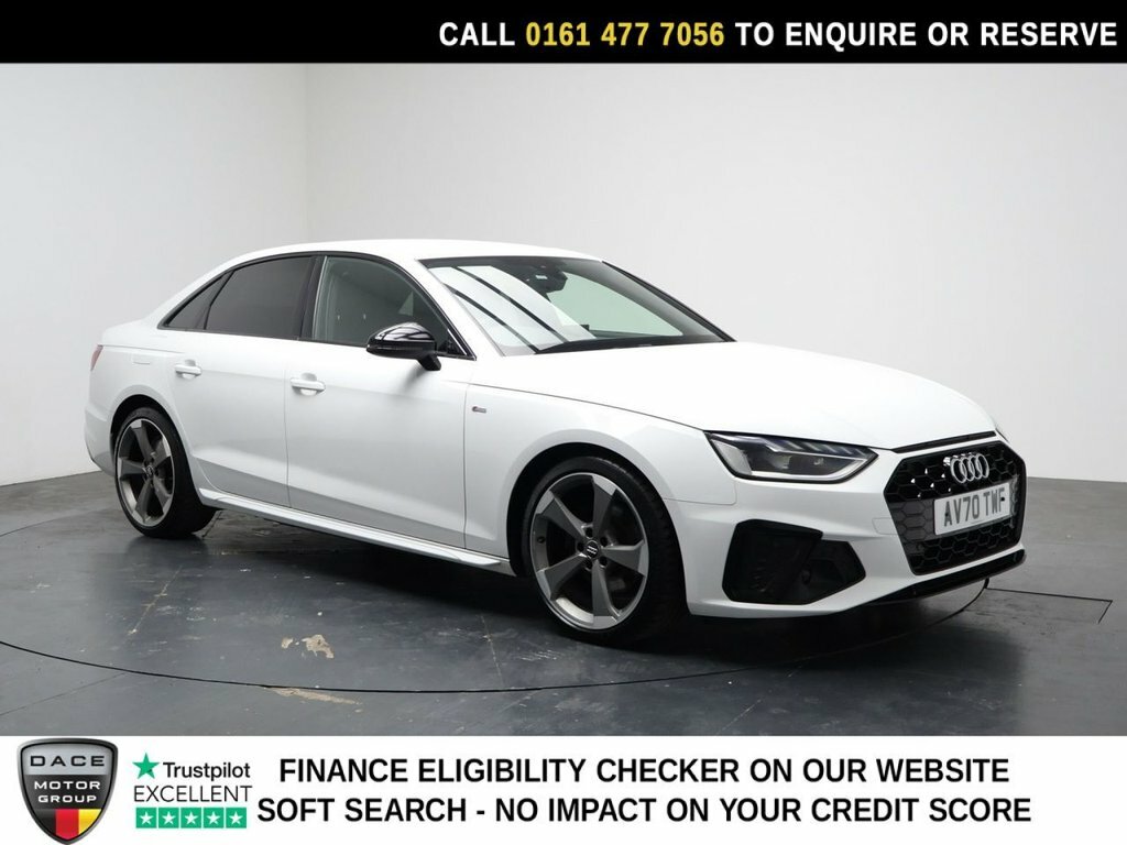 Audi A4 2L Black Edition White