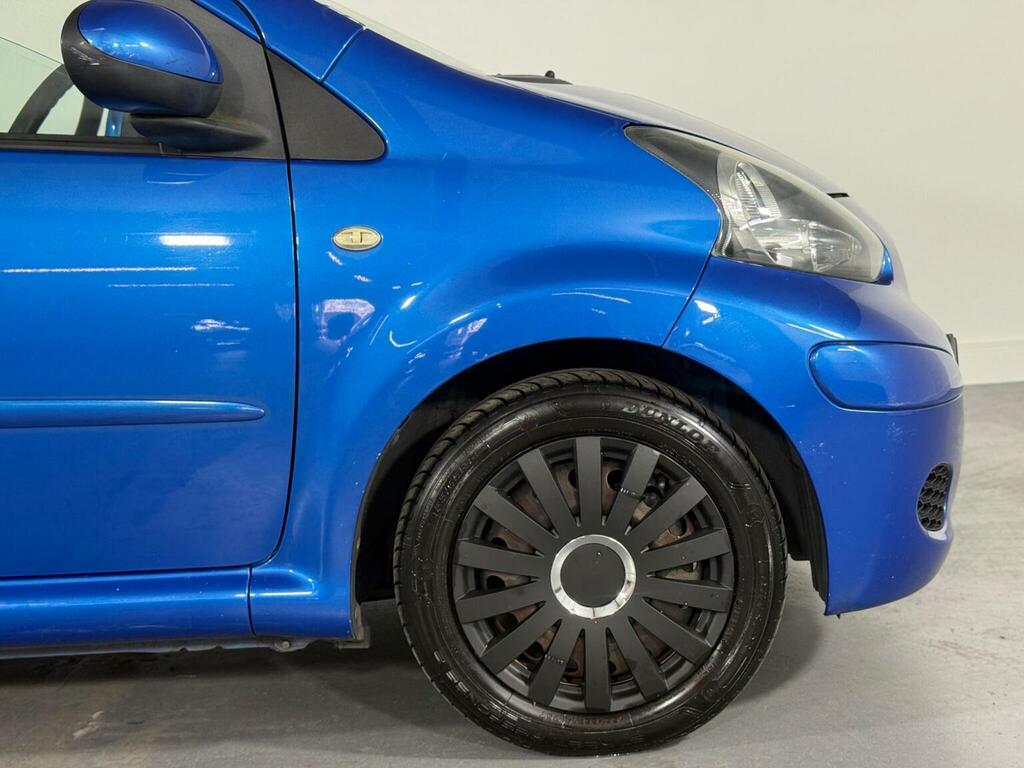Toyota Aygo Hatchback 1.0 Vvt-i Blue Euro 4 200959 GF59WML Blue #5