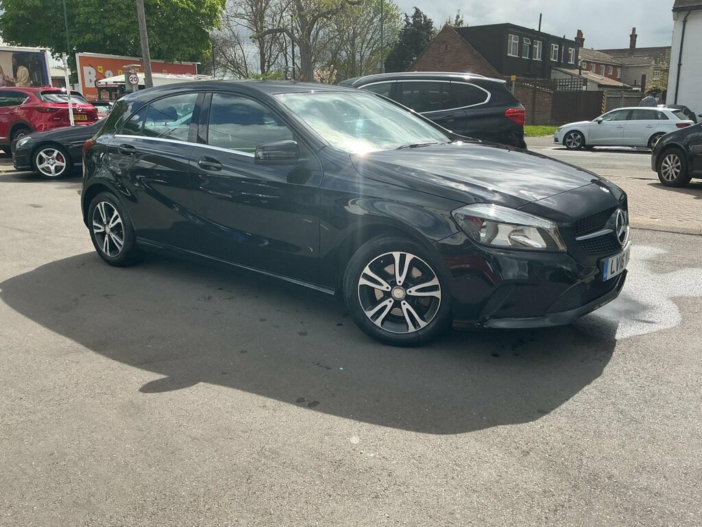 Mercedes-Benz A Class 1.6 A180 Se Executive Euro 6 Ss Black #2