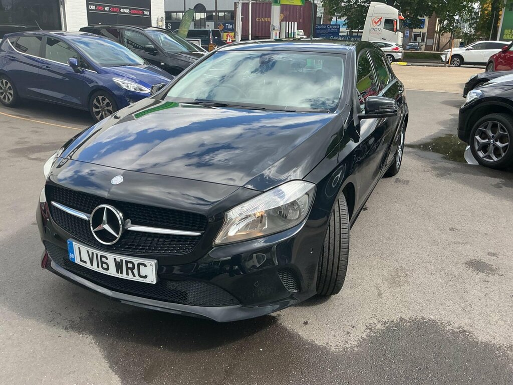 Mercedes-Benz A Class 1.6 A180 Se Executive Euro 6 Ss Black #3
