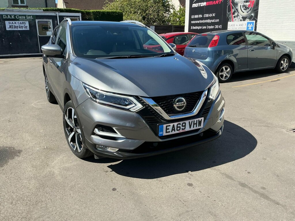 Nissan Qashqai 1.3 Dig-t Tekna Euro 6 Ss Grey #2