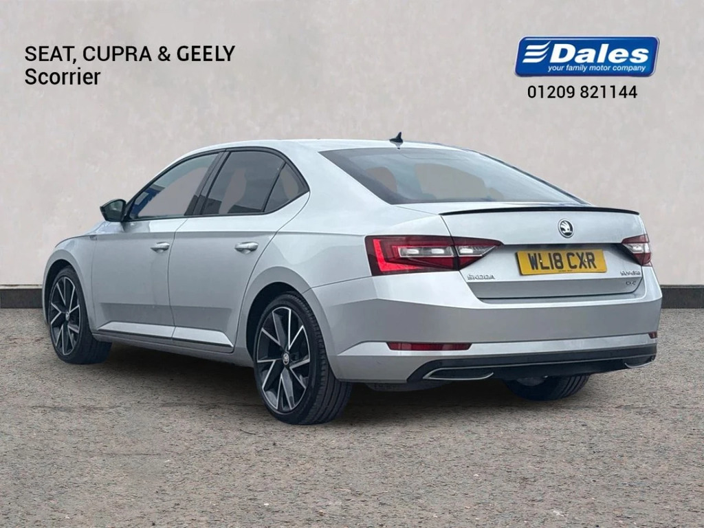 Skoda Superb Skoda Superb Sportline Tdi 4X4 Silver #2