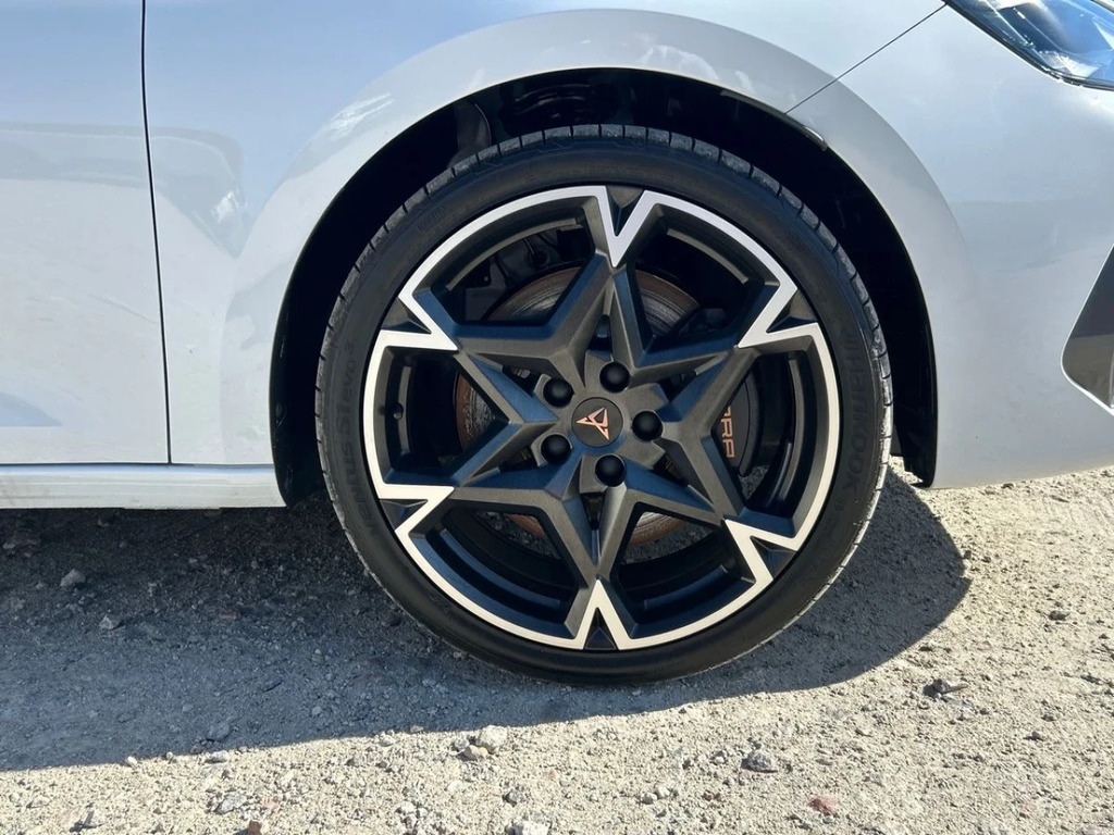 Cupra Leon Cupra Leon 1.5 Ehybrid 272 Vz1 Dsg Estate WK25UBW White #6