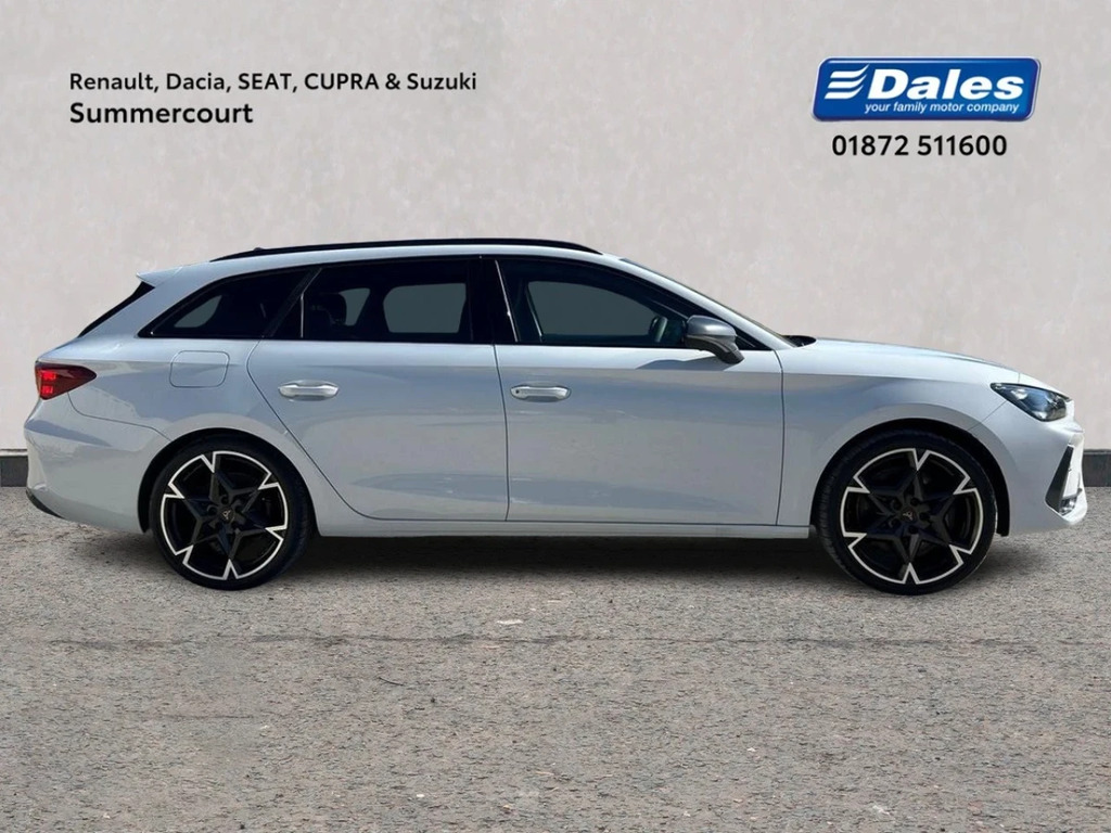 Cupra Leon Cupra Leon 1.5 Ehybrid 272 Vz1 Dsg Estate WK25UBW White #3