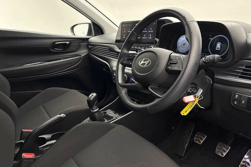 Hyundai Bayon 1.0 Tgdi Advance EN24VUO White #6