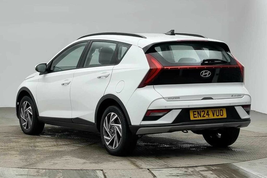Hyundai Bayon 1.0 Tgdi Advance EN24VUO White #2