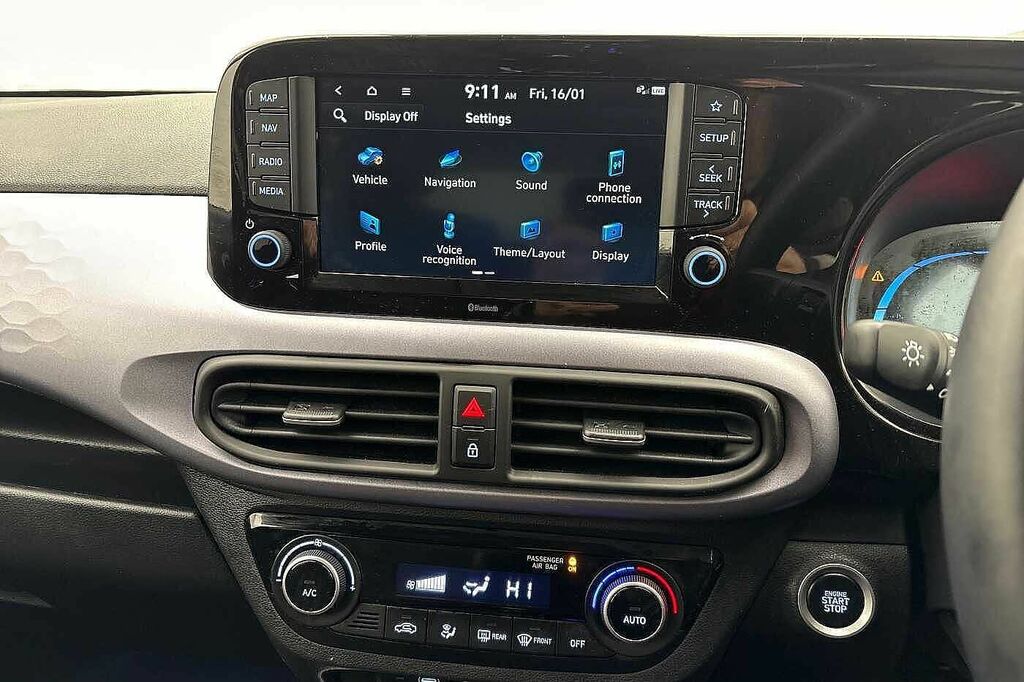 Hyundai I10 1.0 63 Premium Nav EF25NSK White #5