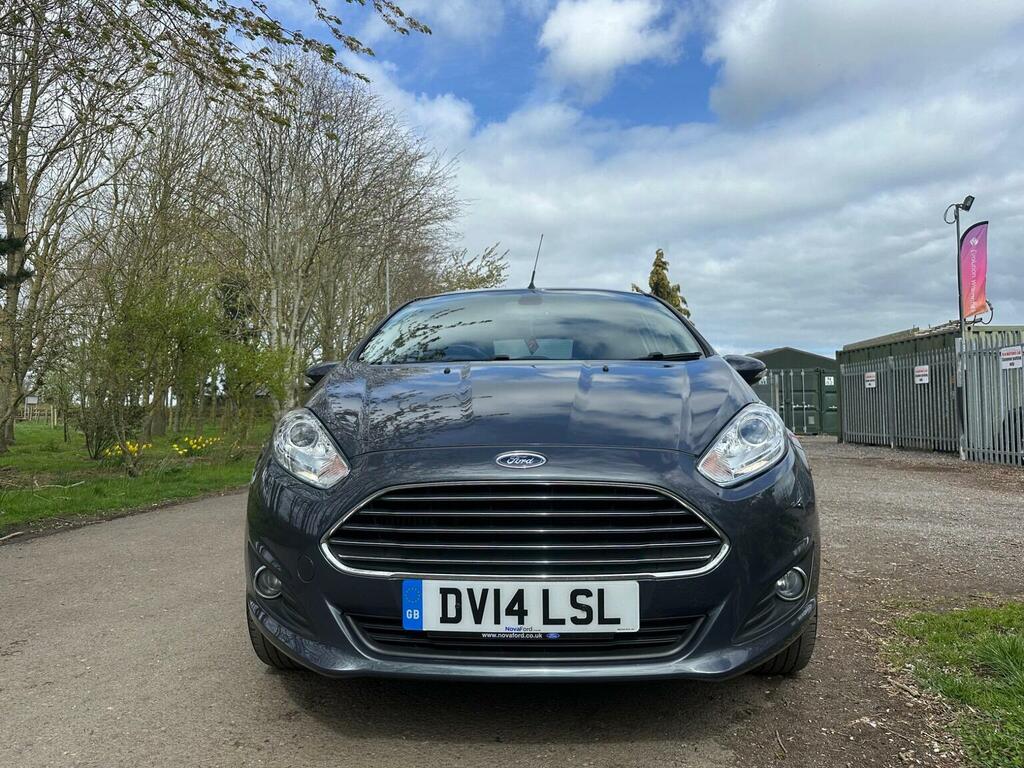 Ford Fiesta Hatchback 1.0T Ecoboost Titanium Euro 5 Ss DV14LSL Grey #2