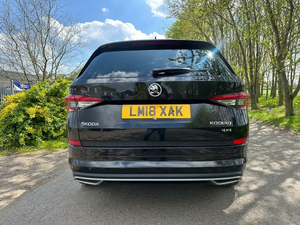 Skoda Kodiaq Suv 2.0 Tdi Sportline Dsg 4Wd Euro 6 Ss 7 LM18XAK Black #6