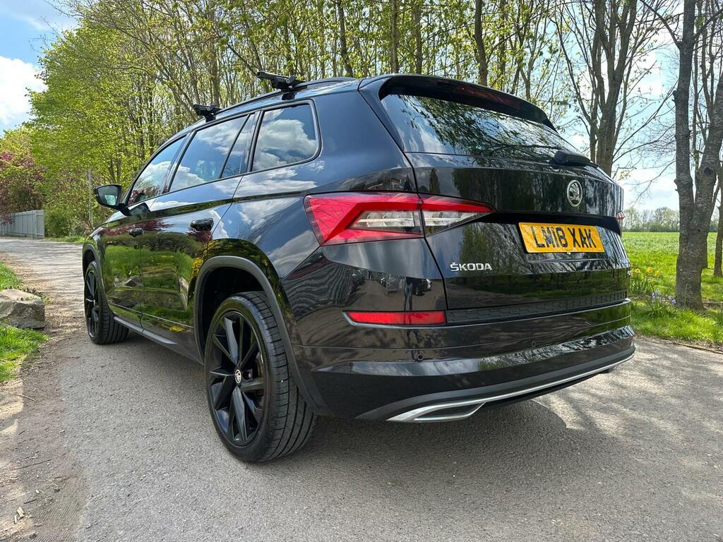 Skoda Kodiaq Suv 2.0 Tdi Sportline Dsg 4Wd Euro 6 Ss 7 LM18XAK Black #5