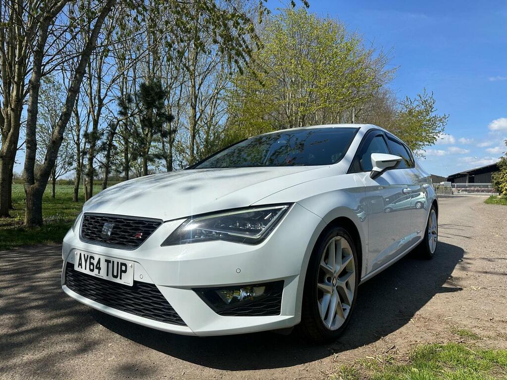 Seat Leon Hatchback 1.4 Tsi Act Fr Euro 6 Ss 201464 AY64TUP White #3
