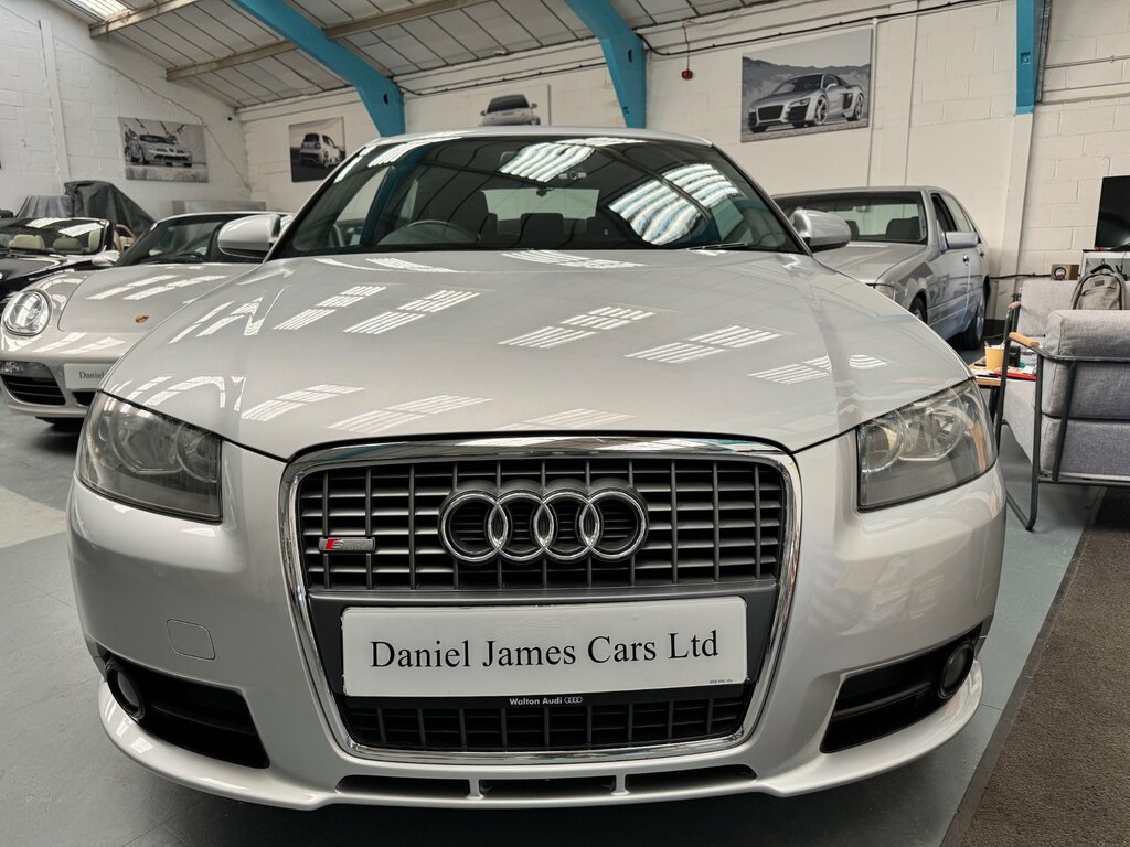 Audi A3 3.2 Sport Hatchback Dsg Quattro 240 G Silver #5