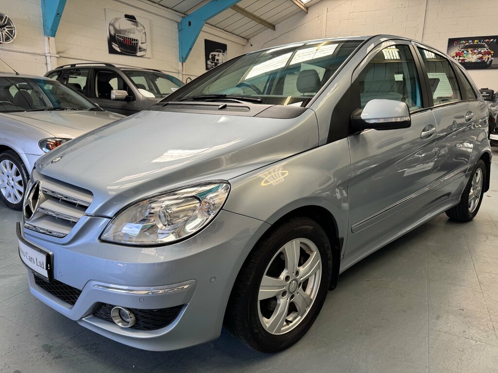 Mercedes-Benz B Class 2.0 B180 Cdi Se Mpv 137 Gkm, 1 Blue #2