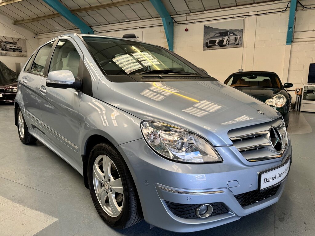 Mercedes-Benz B Class 2.0 B180 Cdi Se Mpv 137 Gkm, 1 Blue