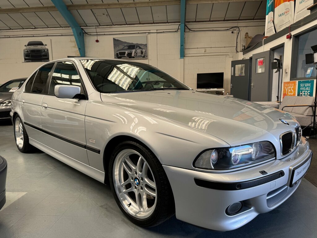 BMW 5 Series 3.0 530I Sport Saloon 229 Gkm, Silver